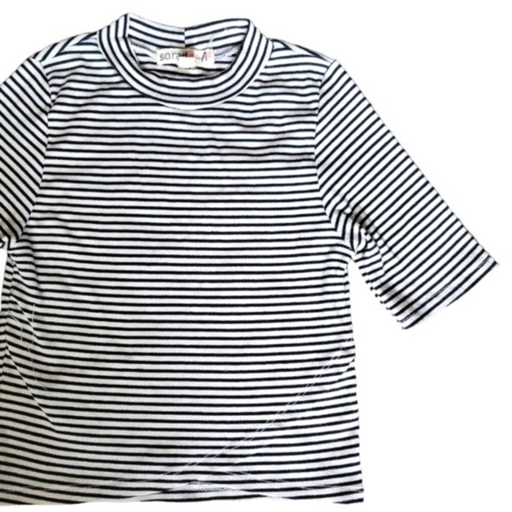 SO RAD BLACK&WHITE STIPE TEE - M